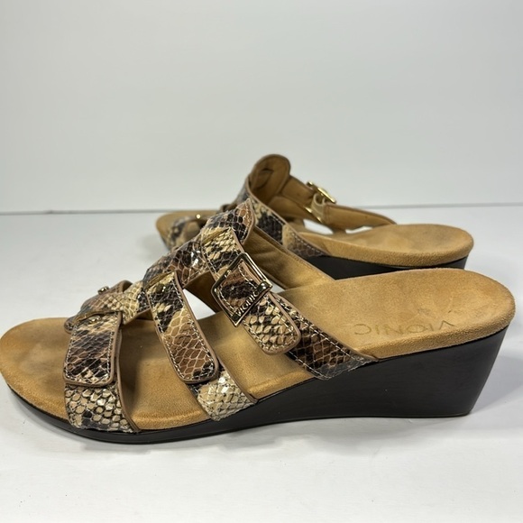 Vionic Radia Snakeskin Wedges Size 7 - Picture 4 of 6